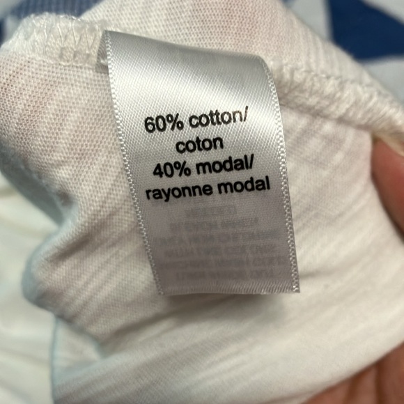 Maurice’s Fall Top - Picture 6 of 6